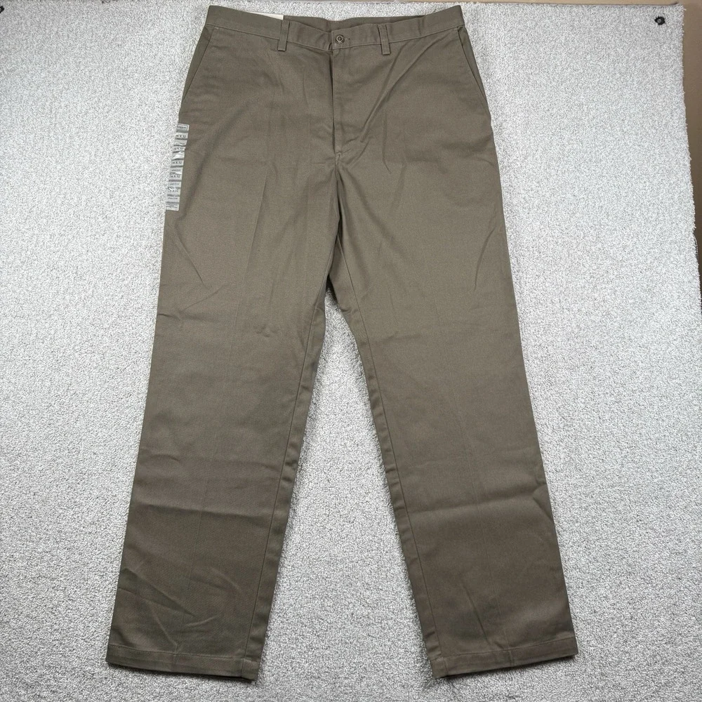 NEW HAGGAR FREEDOM KHAKI FLAT FRONT CLASSIC 36 X 32 DRESS PANTS WRINKLE‎ FREE